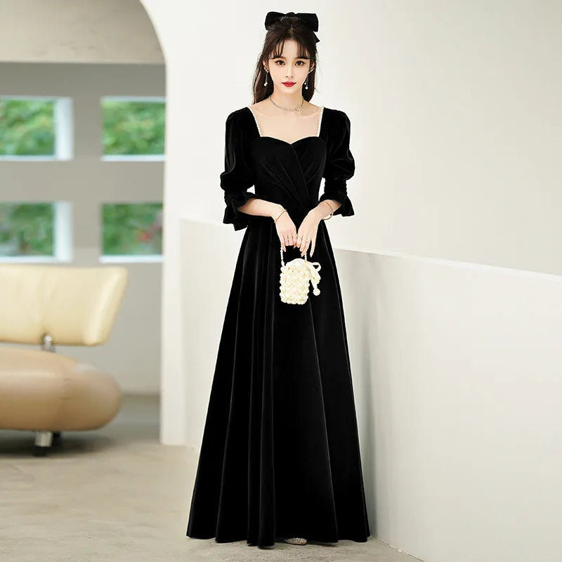 Elegant Black Velvet Evening Gown With Sleeves on Luulla