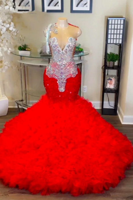Rhinestones Luxury Prom Dresses 2025 Red Tassels Tiered Pageant Dresses For Women 2026 Custom Make Diamonds Fashion Evening Gown 2024 Vestidos De