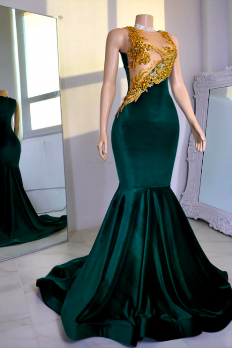 Emerald Green Prom Dresses For Women Gold Applique Mermaid Velvet Modest Elegant Formal Occasion Dresses Custom Black Girl Prom Gowns Robe De