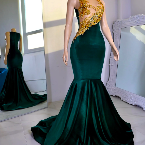 Emerald Green Prom Dresses for Women Gold Applique Mermaid Velvet Modest Elegant Formal Occasion Dresses Custom Black Girl Prom Gowns Robe De Soiree 