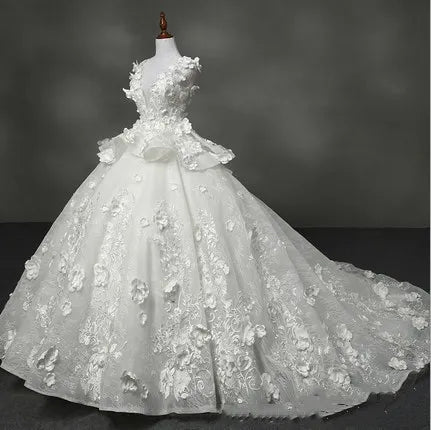 Elegant Floral Lace Long Train Wedding Dress on Luulla
